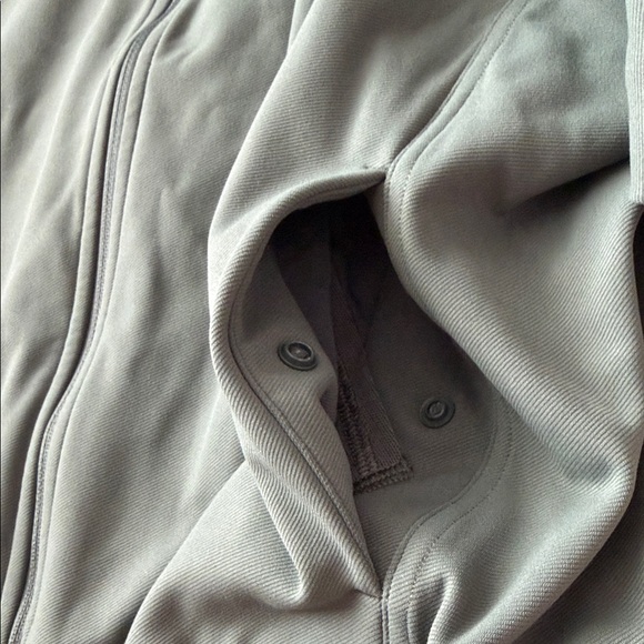 Lululemon track jacket! - Picture 2 of 8